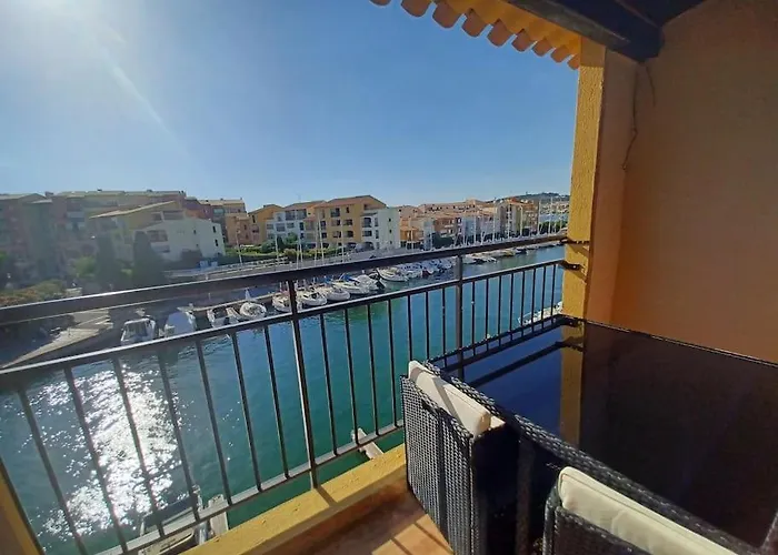 Cap'nomad Cote - Balcon - Piscine - Parking *