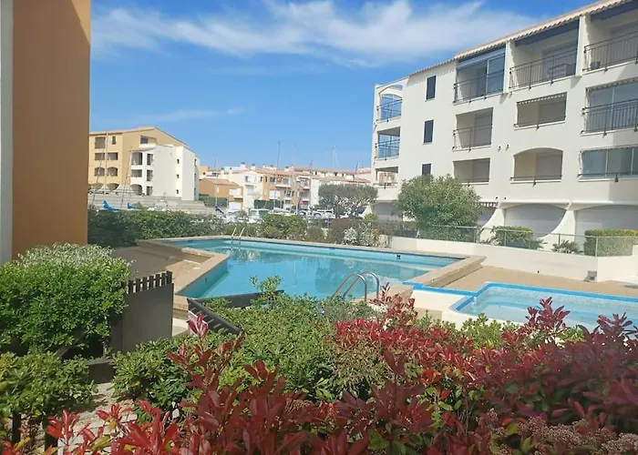 Cap'nomad Cote - Balcon - Piscine - Parking * Agde